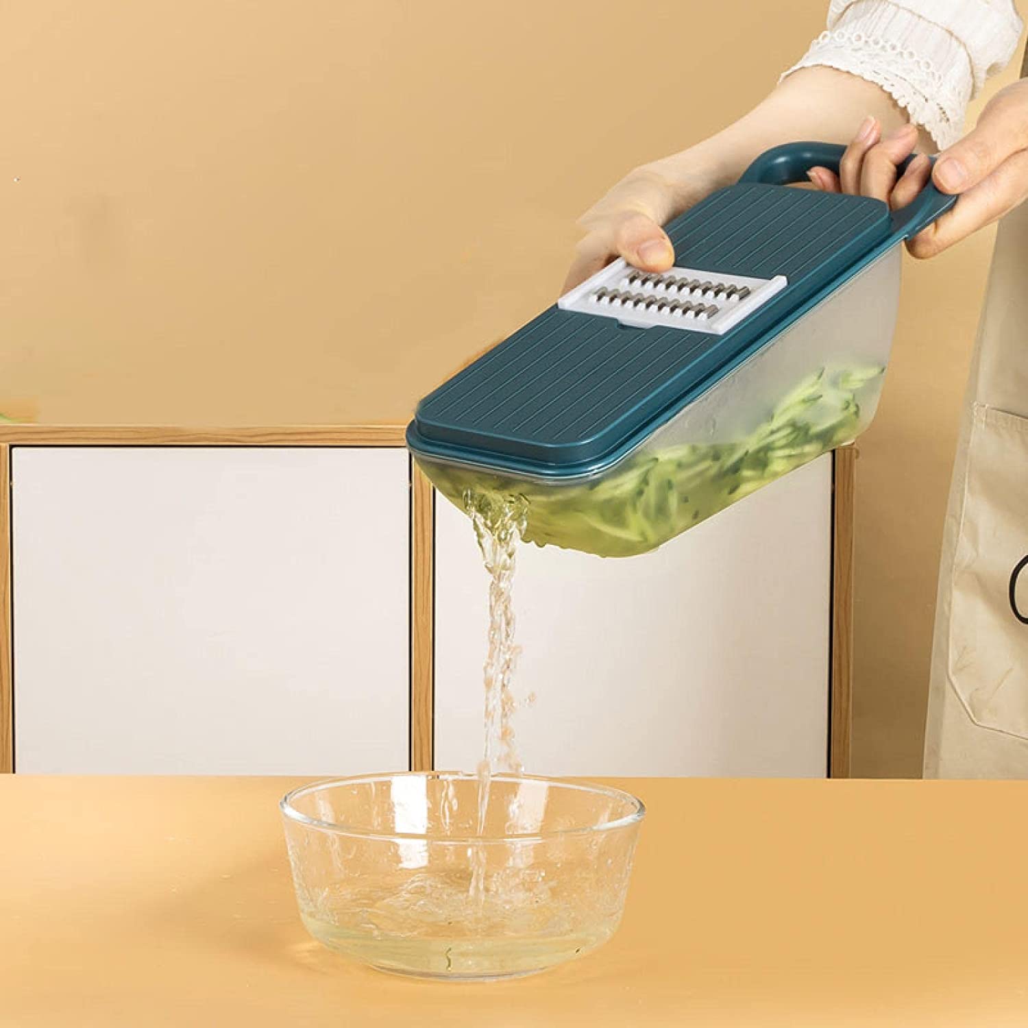 6-Blade Vegetable Slicer & Cutter with Peeler