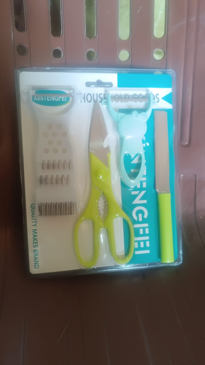 4-Piece Kitchen Cutting Set (Scissors, Peeler, Grater, Knife)