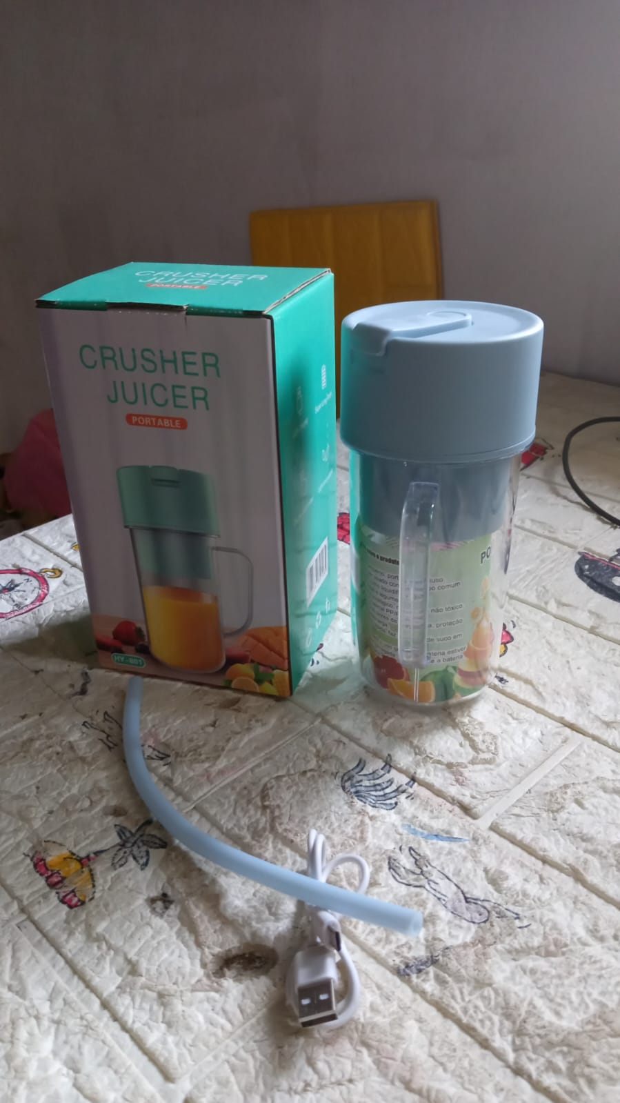 Portable USB Juicer & Crusher Bottle (340ml)